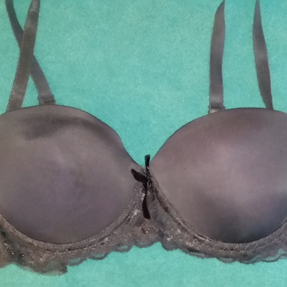 NWT Icy Hot Convertible Bra 34C